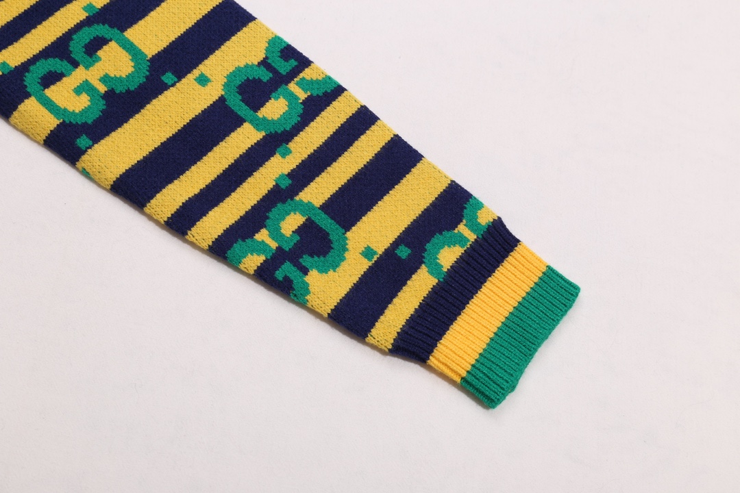 【GUCCI  公式旗艦店】グッチ  セーター好評に付き再入荷！ 241029