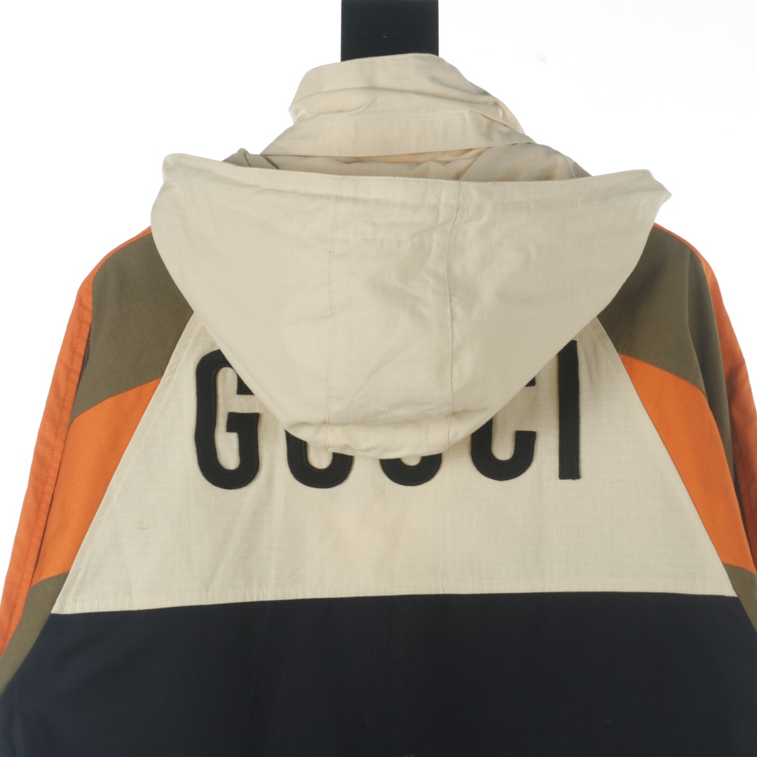 【GUCCI  公式旗艦店】グッチ   ジャケット着 好評に付き再入荷！241111