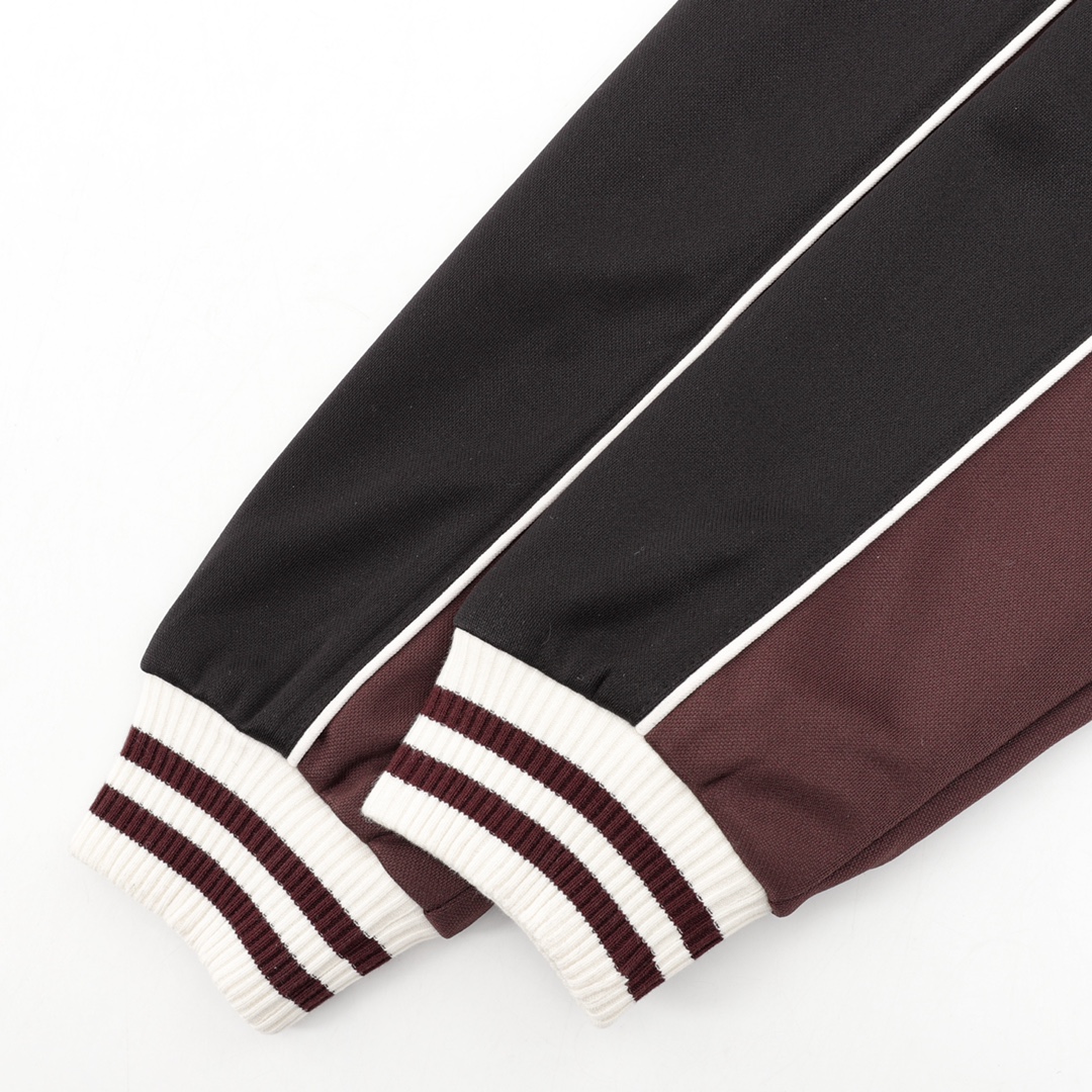 【CELINE】セリーヌ  ジャケット着ご好評に付き再入荷！241118