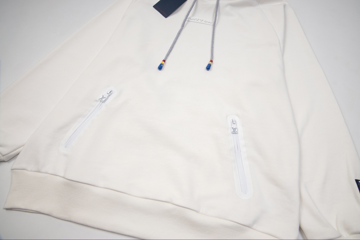 LV【LOUIS VUITTON  公式旗艦店】ルイヴィトン パーカー  スウェットご好評に付き再入荷！ 241121