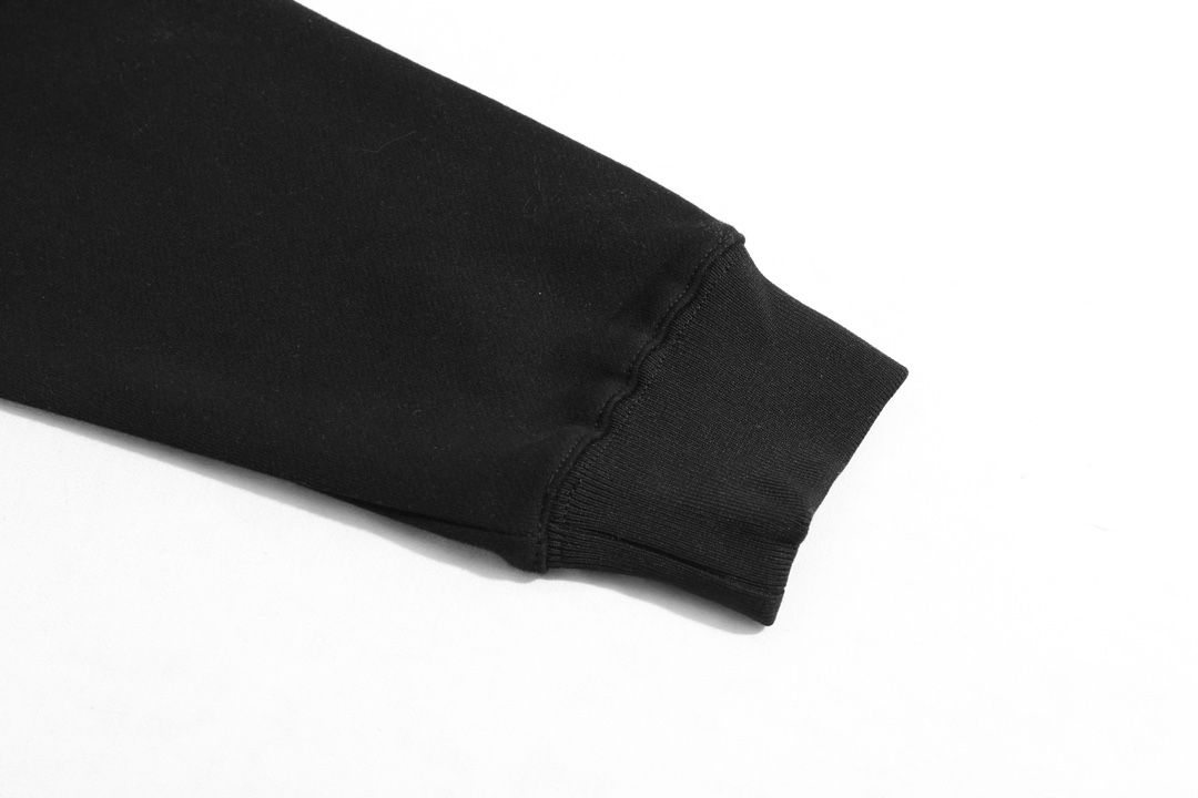 【ARCTERYX 公式旗艦店】アークテリクス  丸首の衛衣  スウェット ご好評に付き再入荷！241121