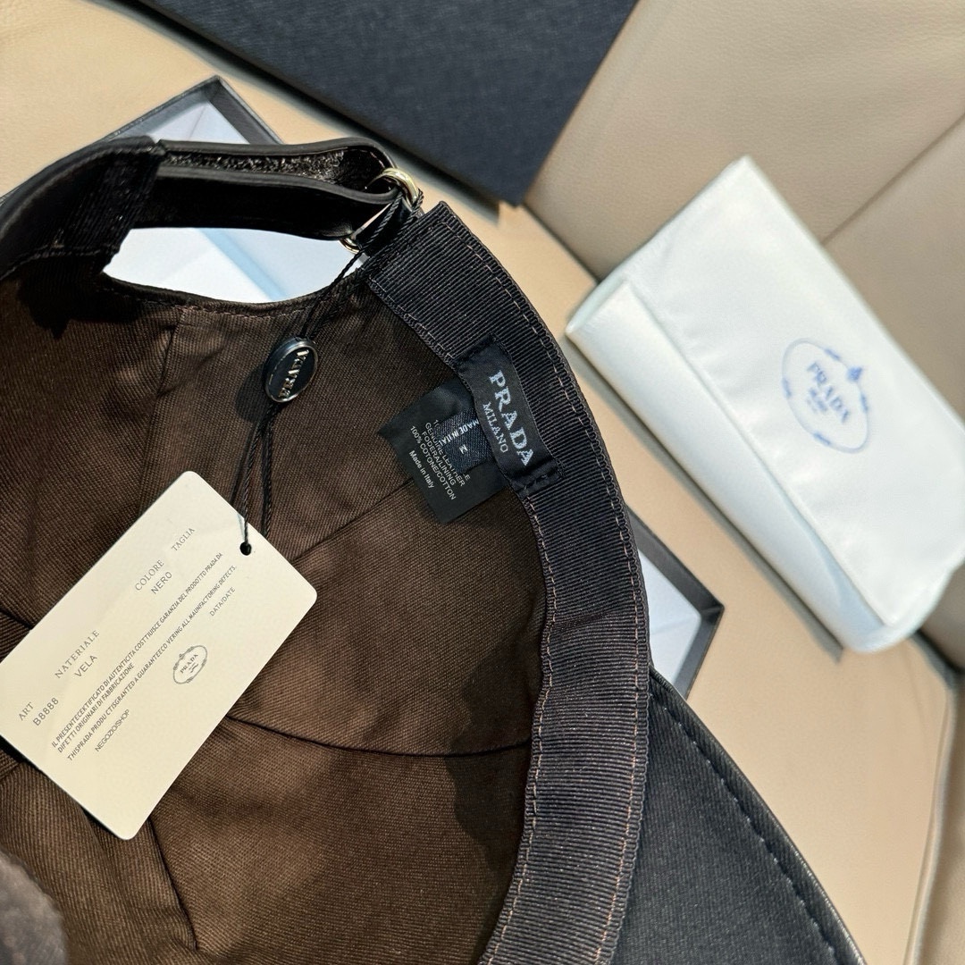 【PRADA  プラダ】【数量限定】 野球帽 / ハット  241125