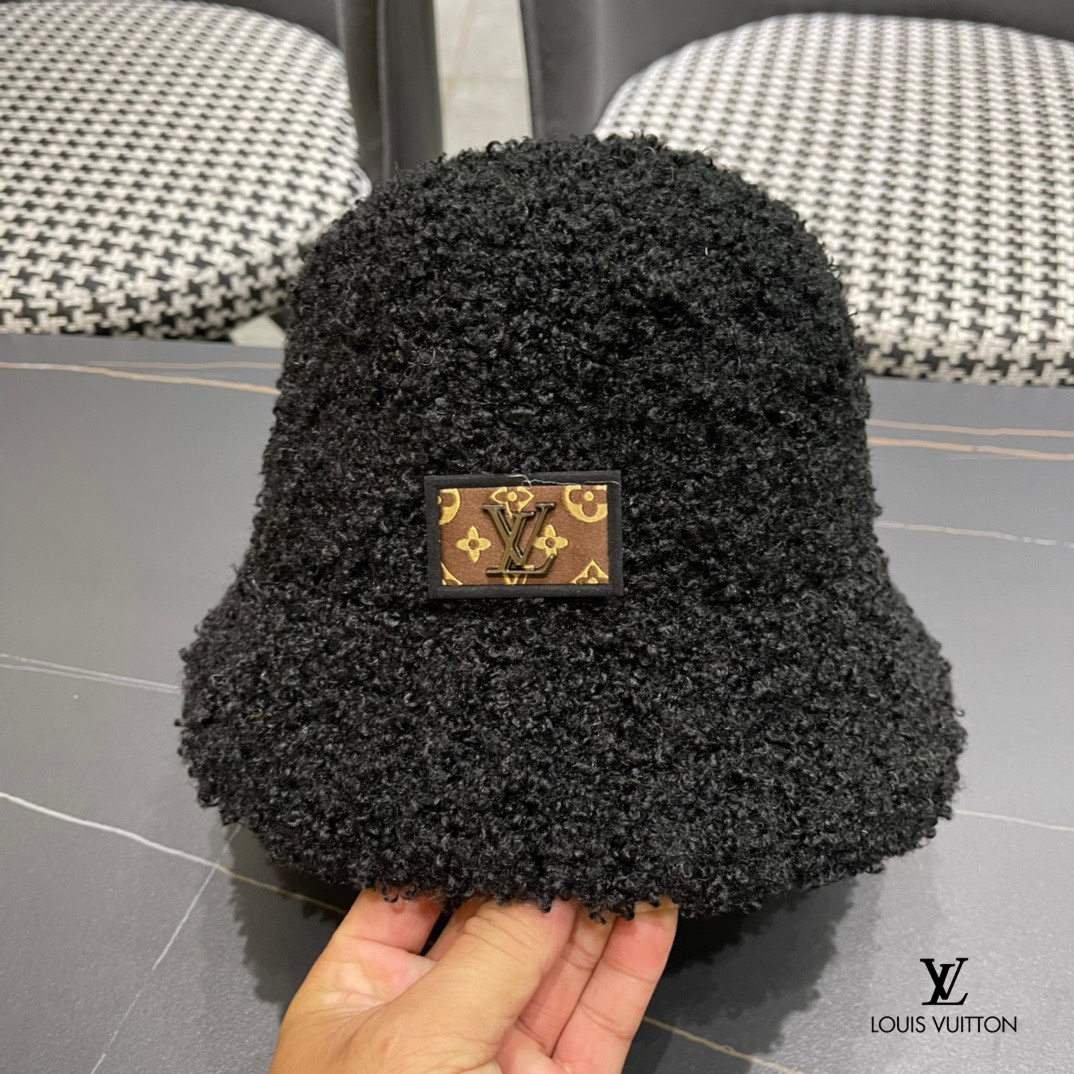 LV  LOUIS VUITTON( ルイヴィトン)フィッシャーマンズハット   241126