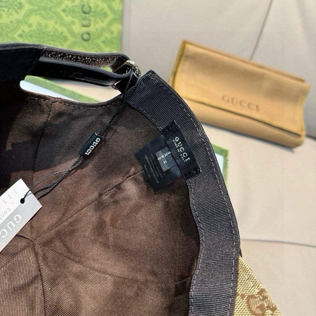 【GUCCI  クッチ 】【数量限定】 野球帽 / ハット  241126