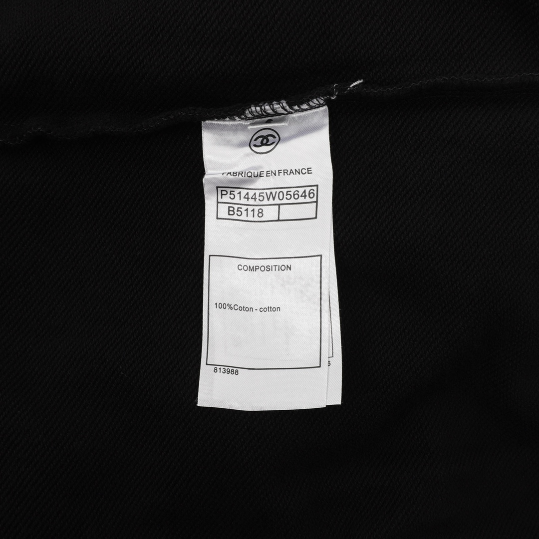 【CHANEL 公式旗艦店】シャネル  丸首の衛衣  スウェットご好評に付き再入荷！