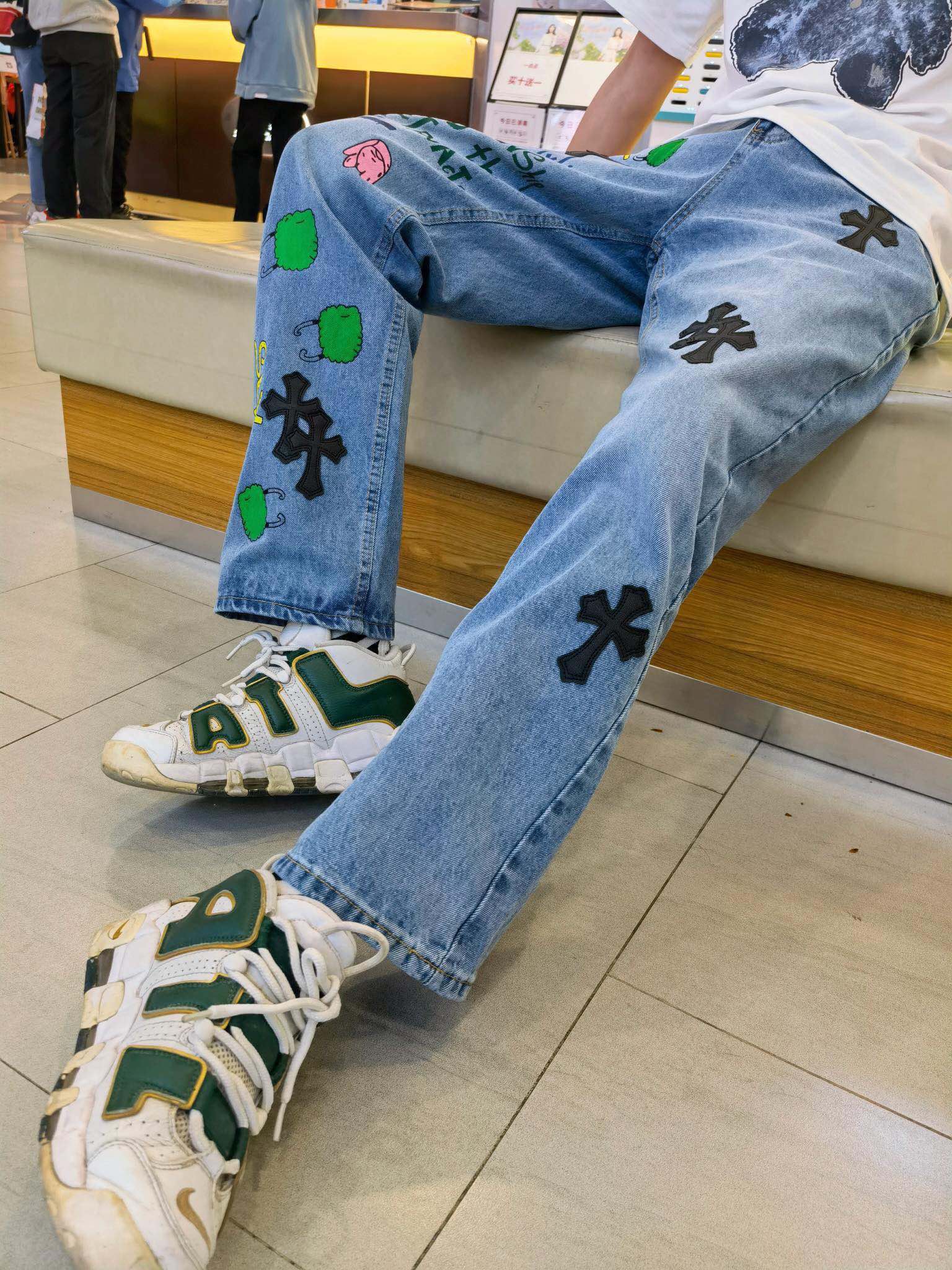 【CHROME HEARTS 公式旗艦店】クロムハーツ ジーパン  ご好評に付き再入荷！