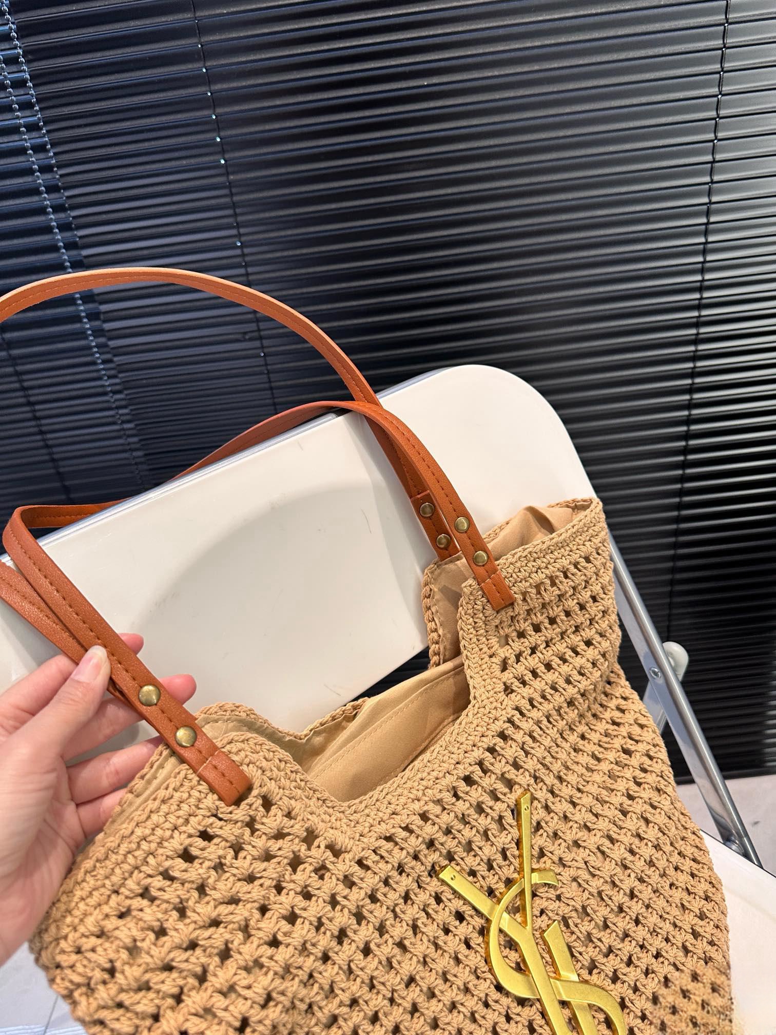 【YSL SAINT LAURENT 公式旗艦店】サンローラン   斜めがけバッグ 当日出荷 好評に付き再入荷！38*32CM  1240722