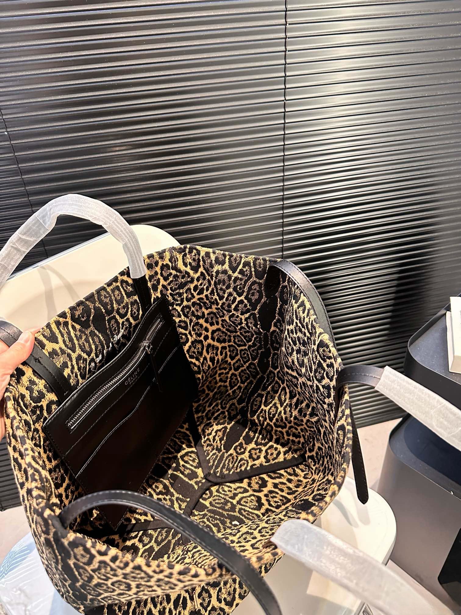 【CELINE 公式旗艦店】セリーヌ ハンドバッグ 当日出荷 好評に付き再入荷！29*34CM  1240723