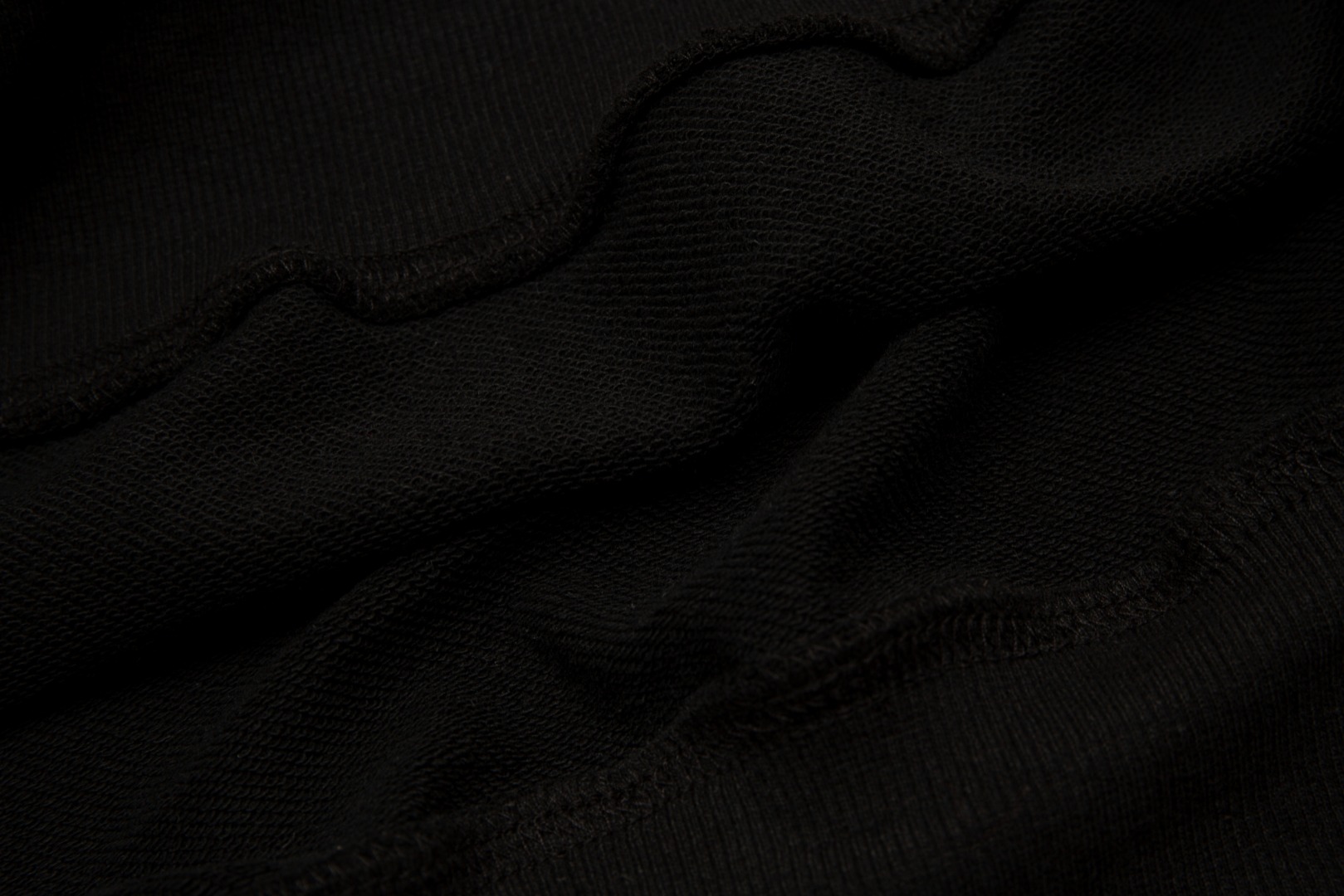 【EVISU 公式旗艦店】エヴィス 丸首の衛衣 スウェット ご好評に付き再入荷 240816