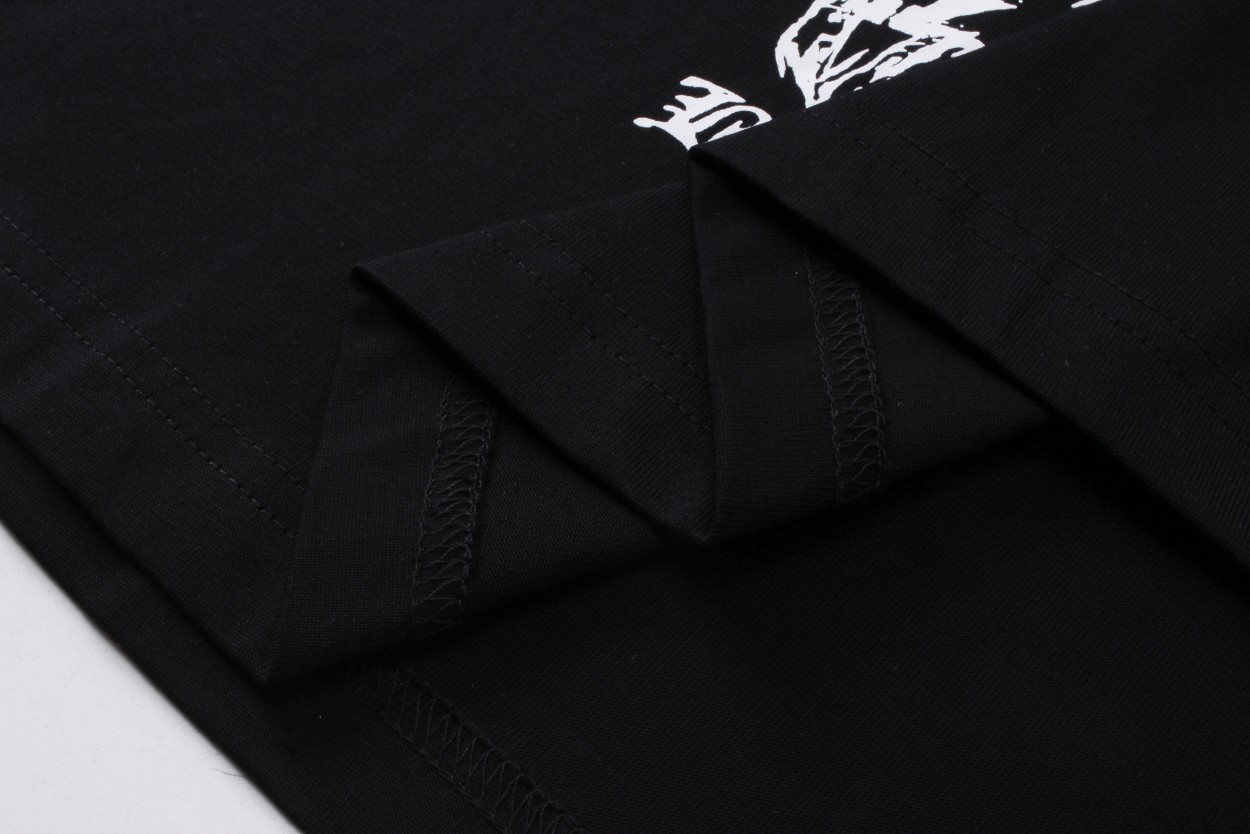 【BALENCIAGA 公式旗艦店】バレンシアガ  丸首の衛衣 スウェットご好評に付き再入荷 240829