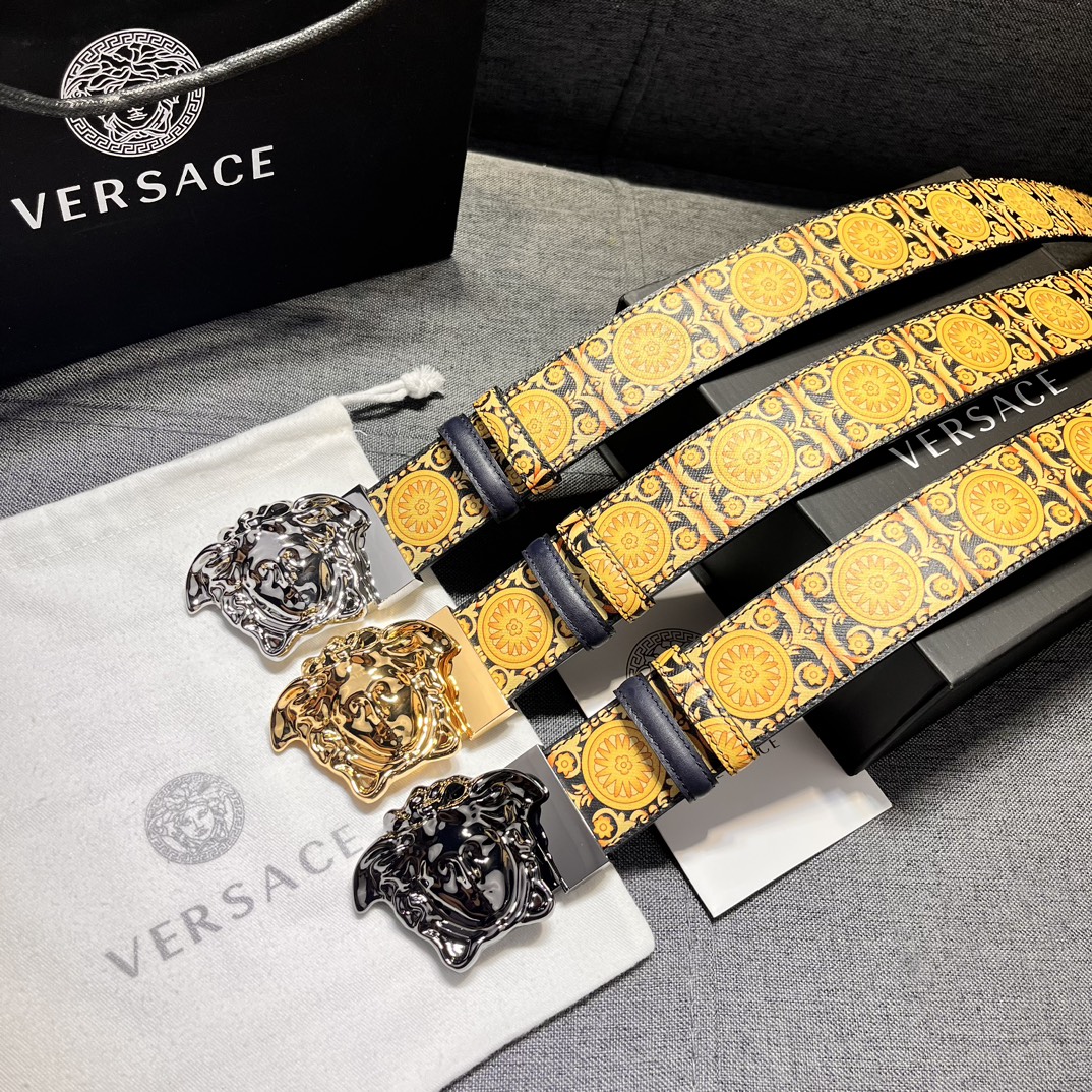 【VERSACE】(ヴェルサーチ) 4cmベルト メンズ 240912