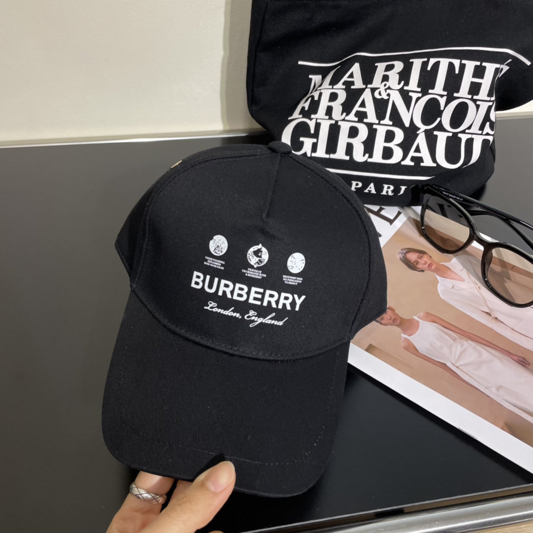 【BURBERRY  バーバリー】【数量限定】 野球帽 / ハット 241011