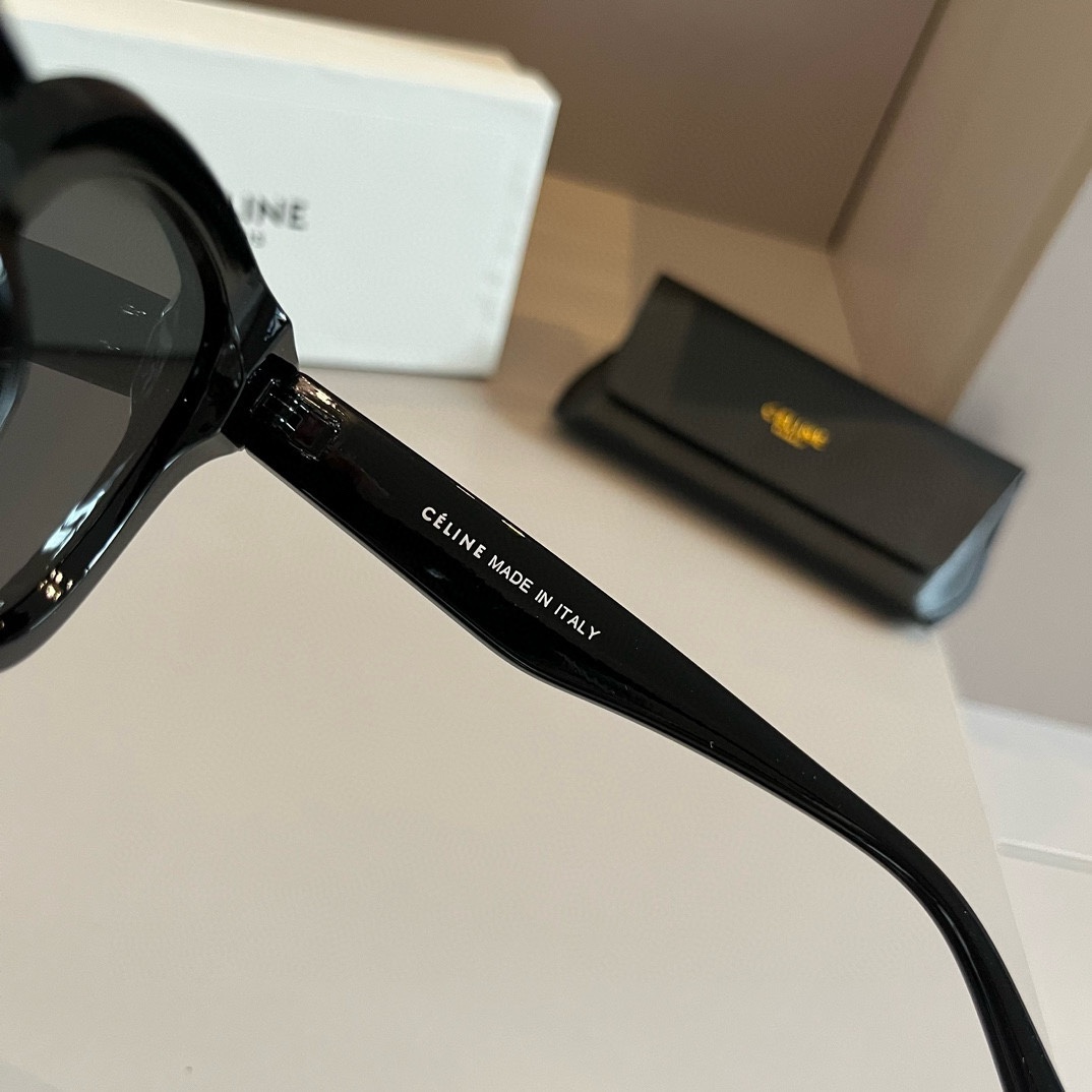 CELINE(セリーヌ) サングラス  241014