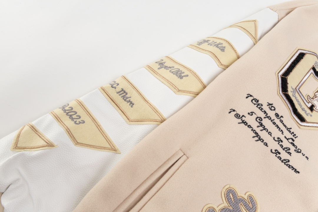 【OFF-WHITE  公式旗艦店】オフホワイト  野球着  ジャケット着ご好評に付き再入荷！241023