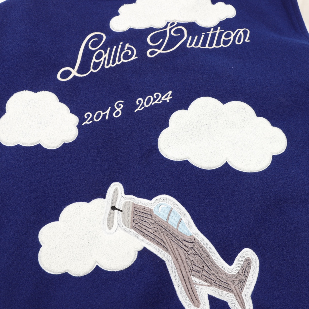 LV【LOUIS VUITTON  公式旗艦店】ルイヴィトン  ジャケット着 好評に付き再入荷！241028