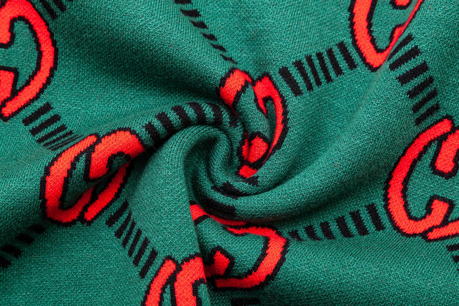 【GUCCI  公式旗艦店】グッチ  セーター好評に付き再入荷！ 241104