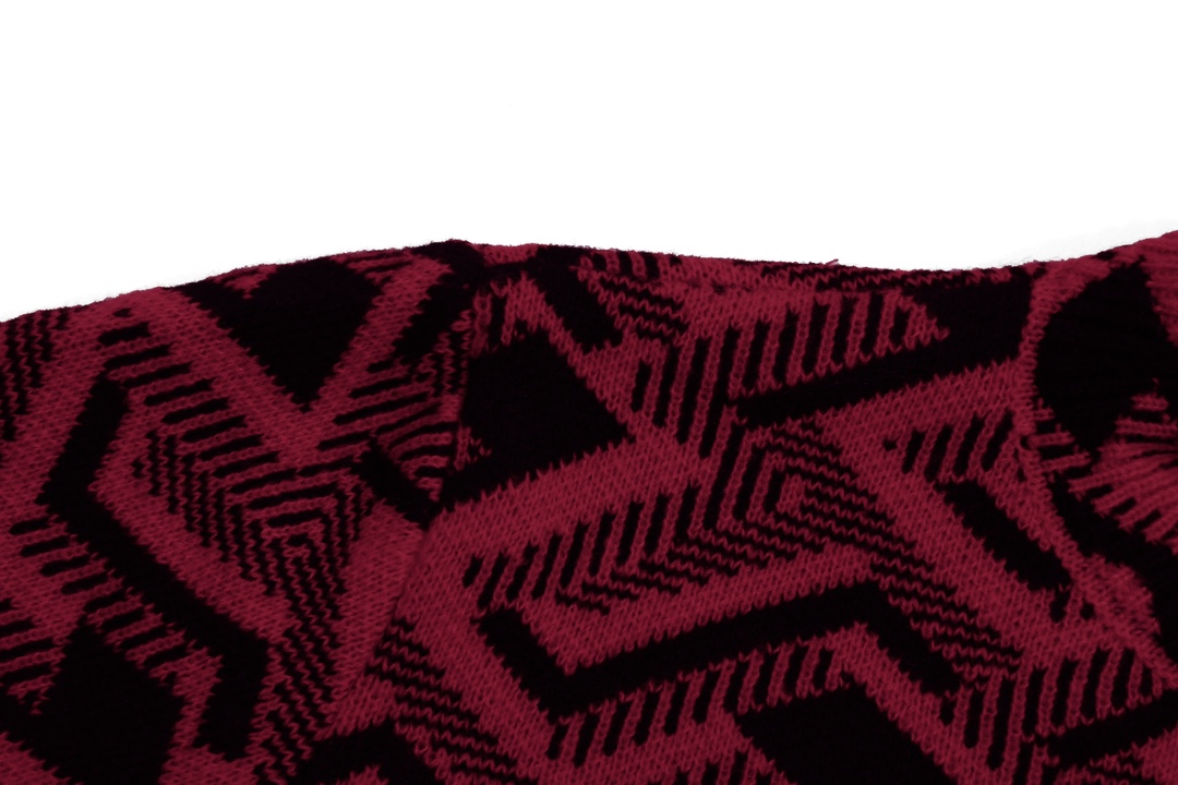 【PRADA   公式旗艦店】プラダ  セーター好評に付き再入荷！ 241031