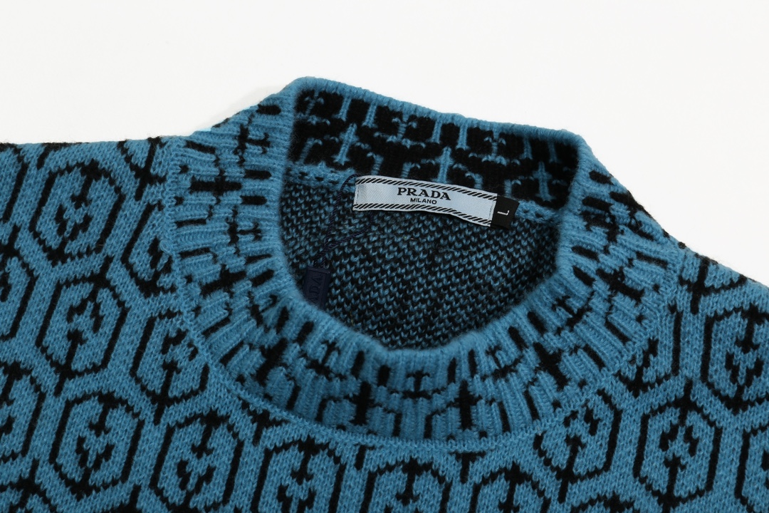 【PRADA   公式旗艦店】プラダ  セーター好評に付き再入荷！ 241031