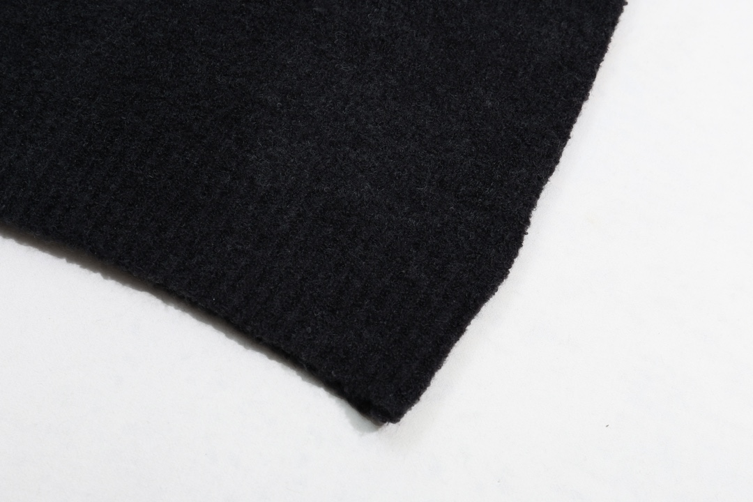 LV【LOUIS VUITTON 公式旗艦店】ルイヴィトン  セーター好評に付き再入荷！241104