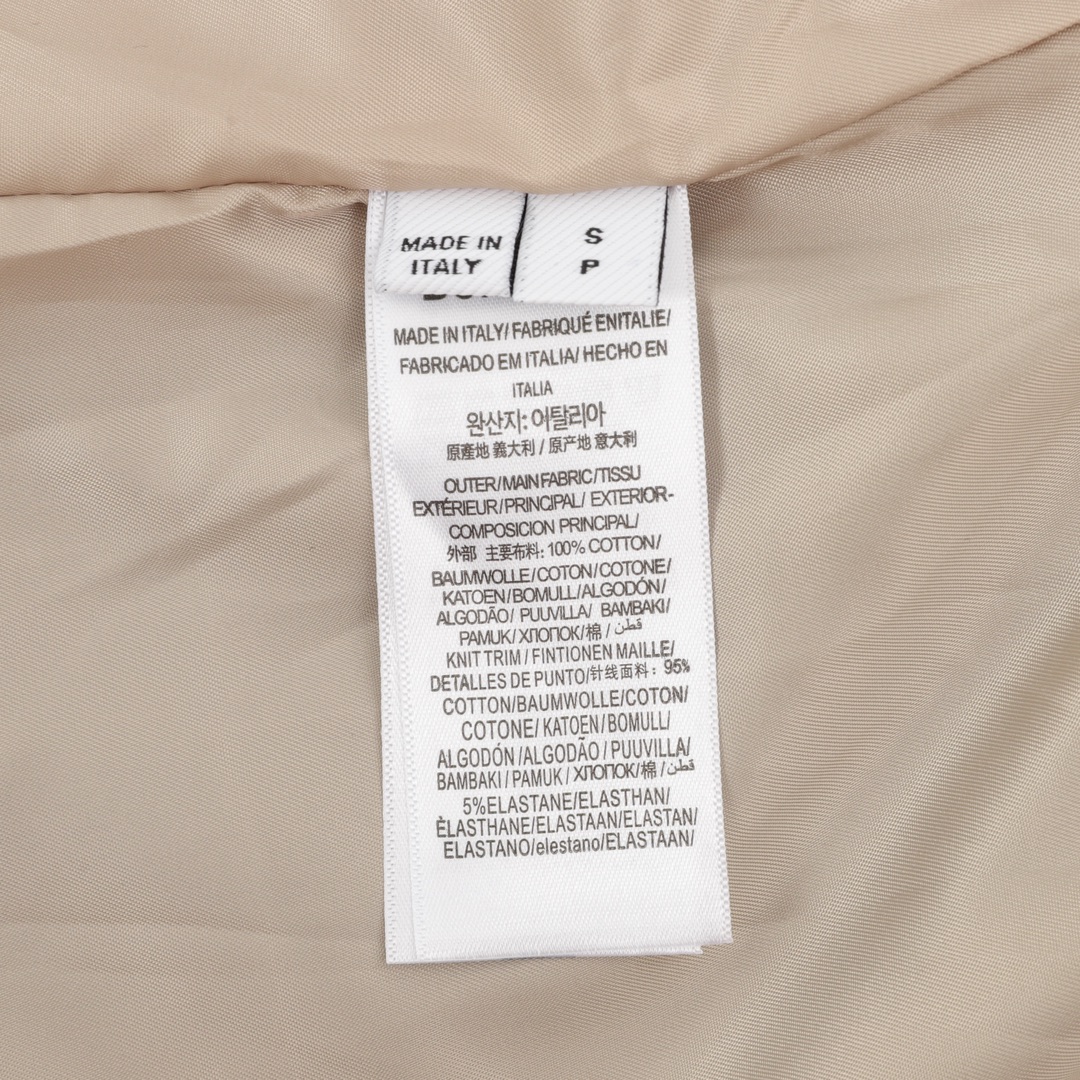 【BURBERRY  公式旗艦店】バーバリー   ジャケット着 好評に付き再入荷！241112