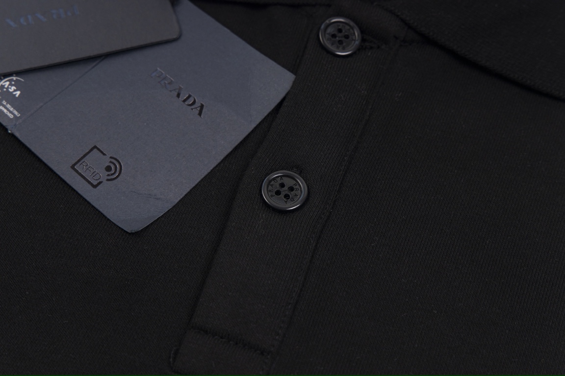 【PRADA 公式旗艦店】プラダ  開襟衛衣  スウェットご好評に付き再入荷    241113