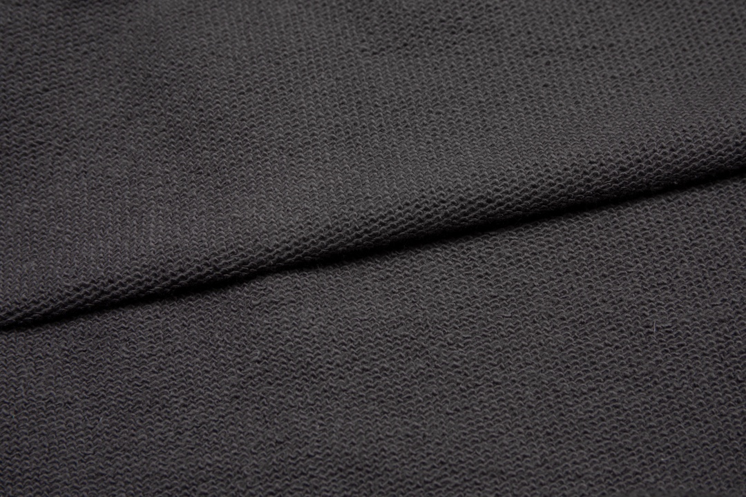 【Miumiu 公式旗艦店】ミュウミュウ  丸首の衛衣  スウェット ご好評に付き再入荷！241122