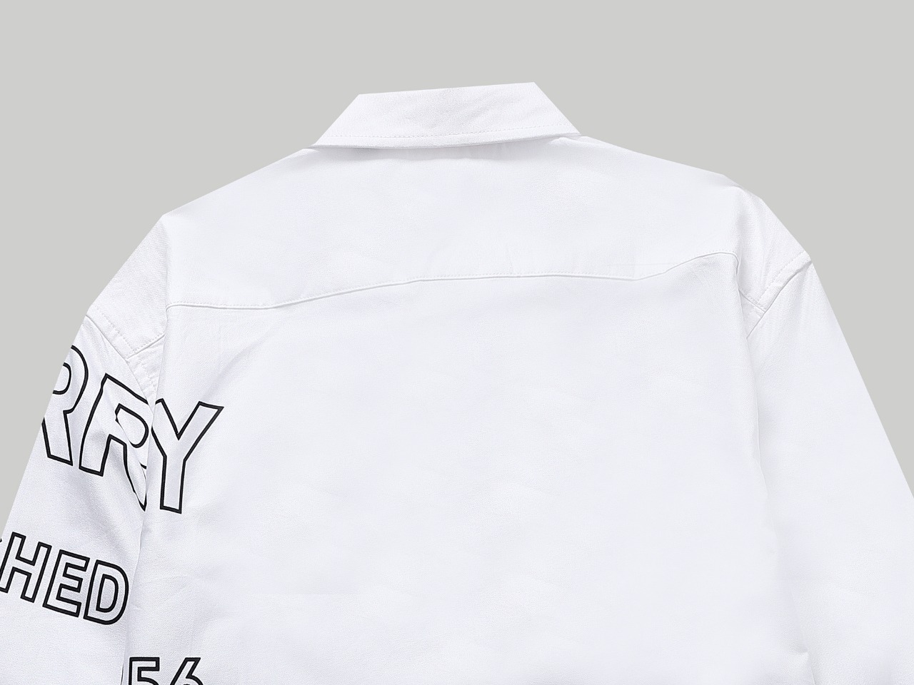 【LOUIS VUITTON 公式旗艦店】ルイヴィトン  シャツ    ご好評に付き再入荷！