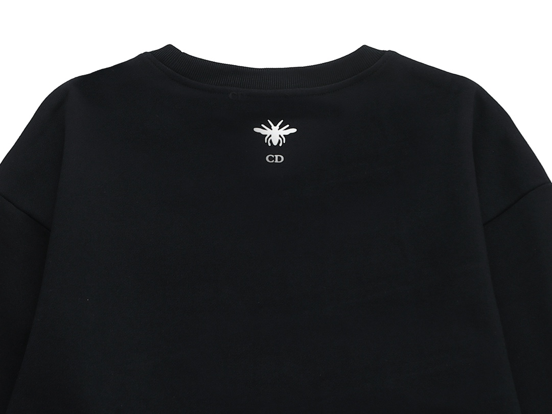 【DIOR  公式旗艦店】ディオール  丸首の衛衣 ご好評に付き再入荷 240809