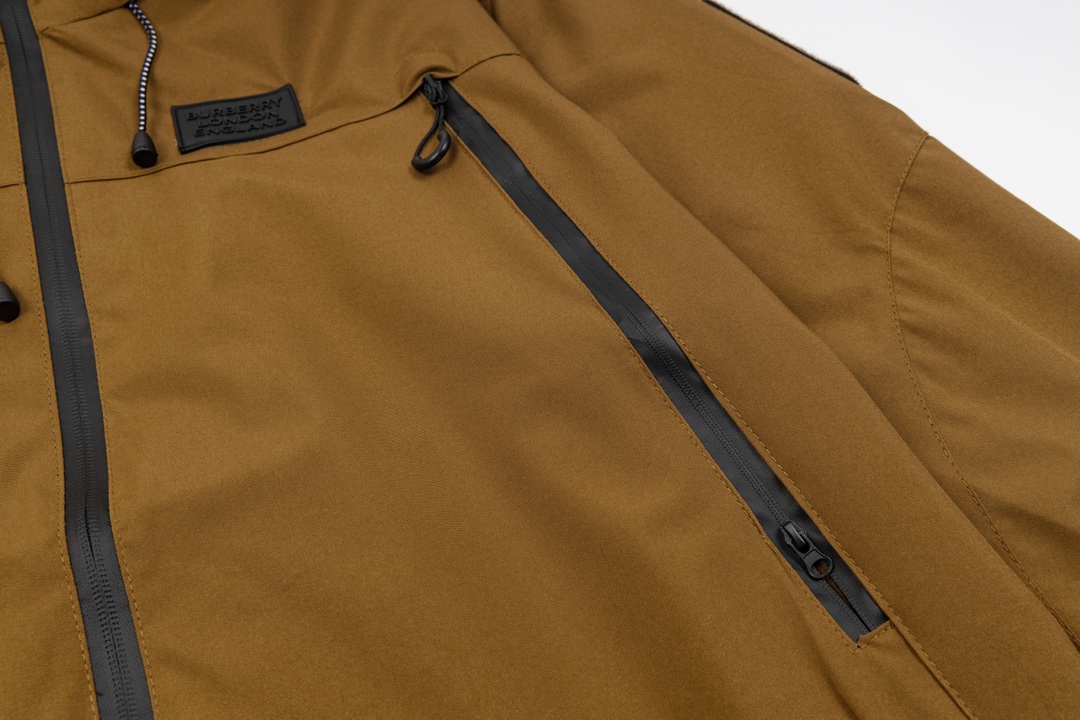 【BURBERRY】バーバリー   ジャケット着 男女兼用 ご好評に付き再入荷！240920