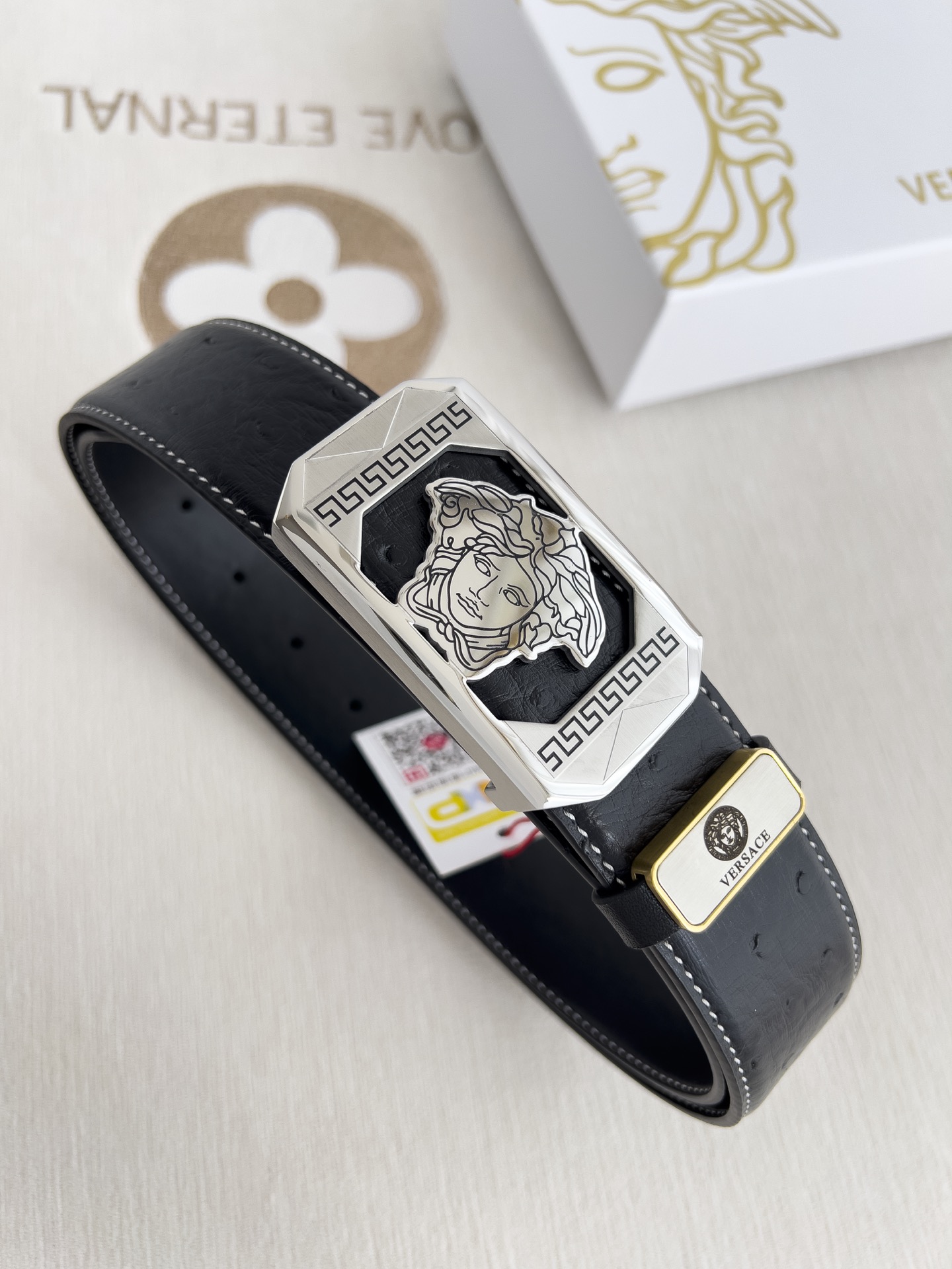 【VERSACE】(ヴェルサーチ) 3.5cmベルト メンズ 240903