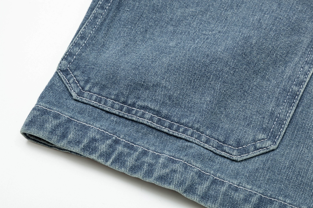 【DIOR  公式旗艦店】ディオール   ジャケット着 好評に付き再入荷！ 240923