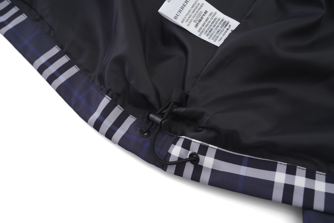 【BURBERRY 公式旗艦店】バーバリー パーカースウェットご好評に付き再入荷！240923