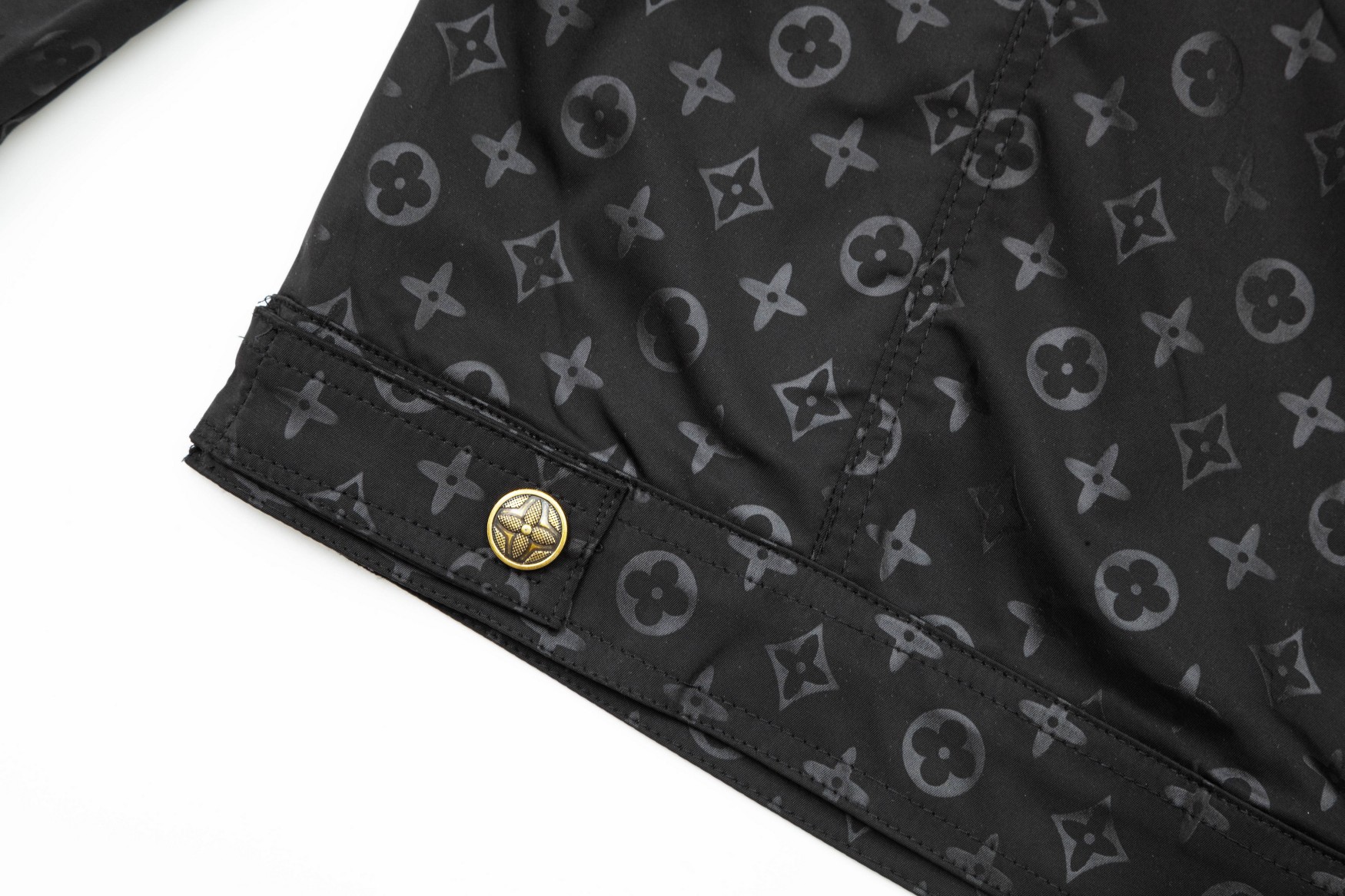 【LOUIS VUITTON】ルイヴィトン  ジャケット着ご好評に付き再入荷！240924