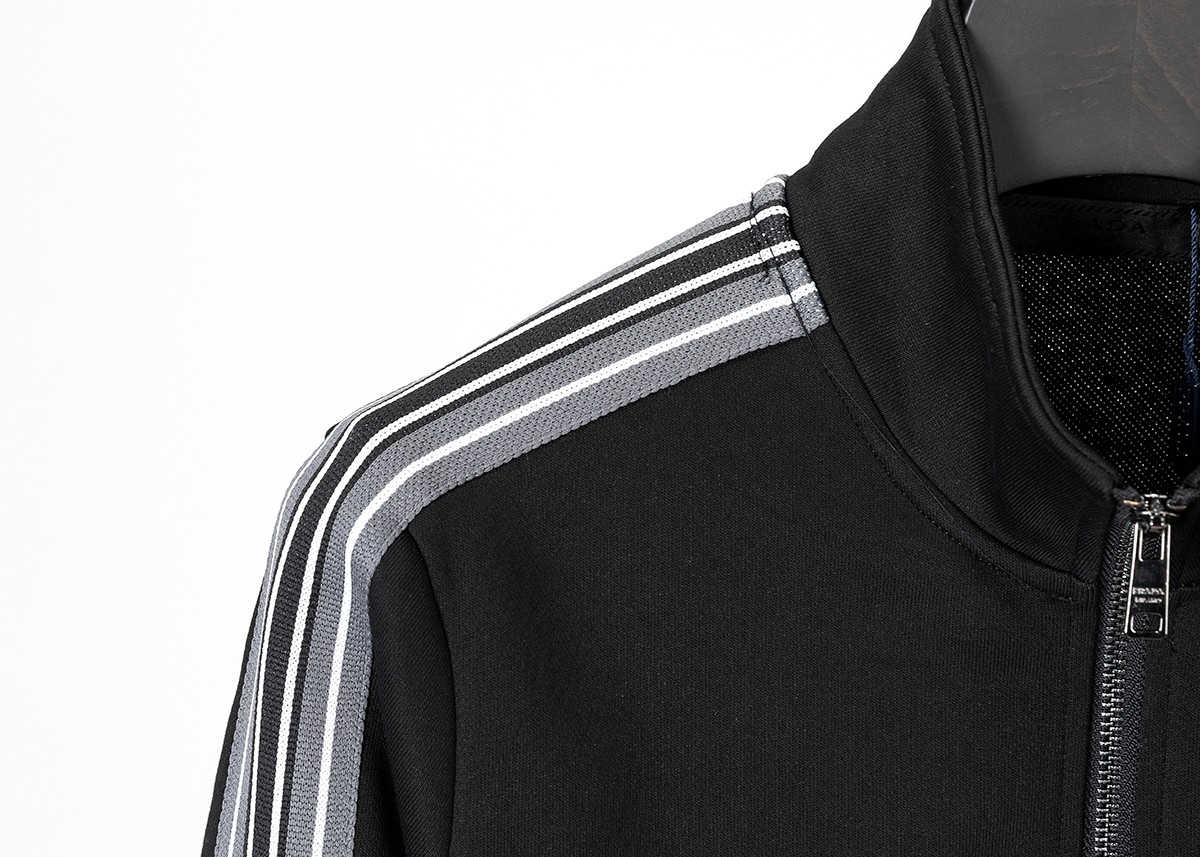 【Prada】( プラダ )  スーツ【即日出荷】ご好評に付き再入荷！240915