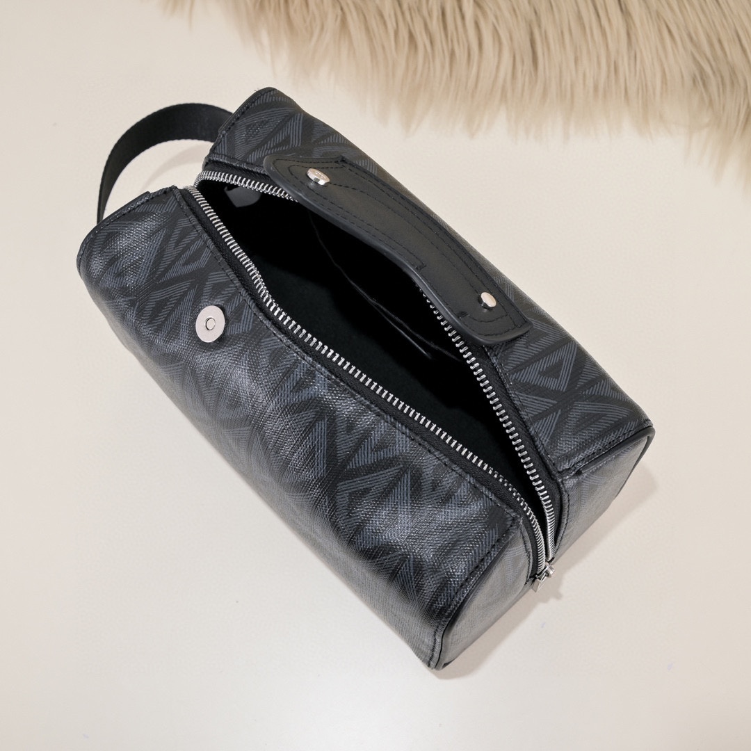 【DIOR公式旗艦店】ディオール  ハンドバッグ   当日出荷 好評に付き再入荷！21.5*12.5*10.5CM   241007