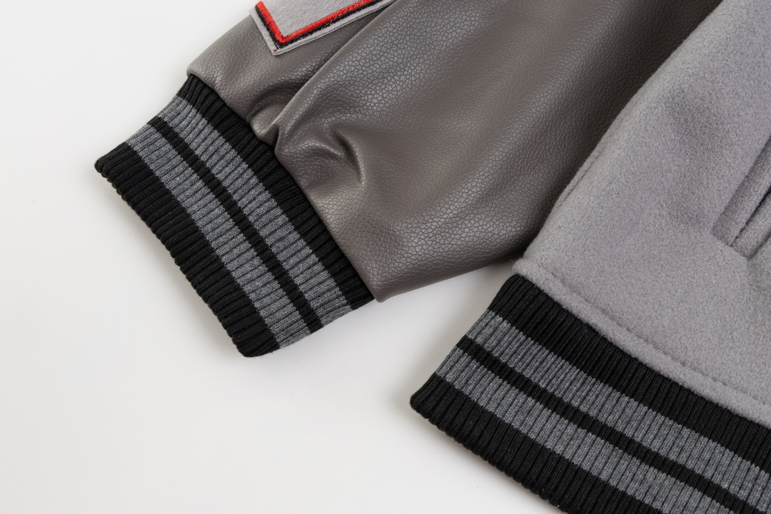 【OFF-WHITE  公式旗艦店】オフホワイト  野球着  ジャケット着ご好評に付き再入荷！241023