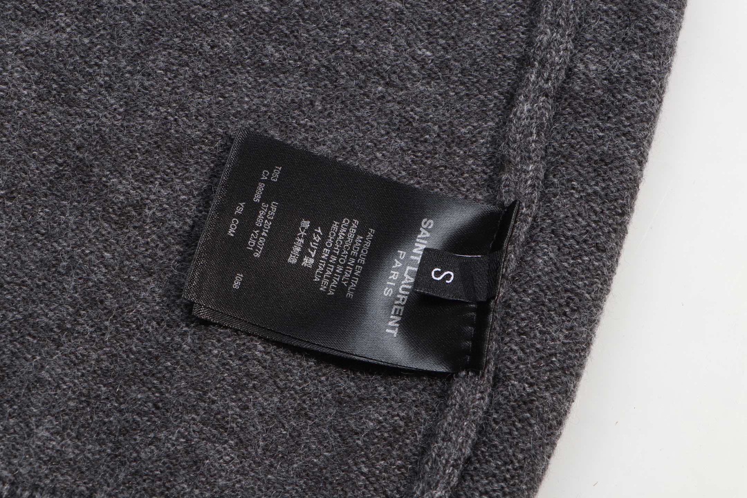 【YSL SAINT LAURENT   公式旗艦店】サンローラン   セーター好評に付き再入荷！ 241116