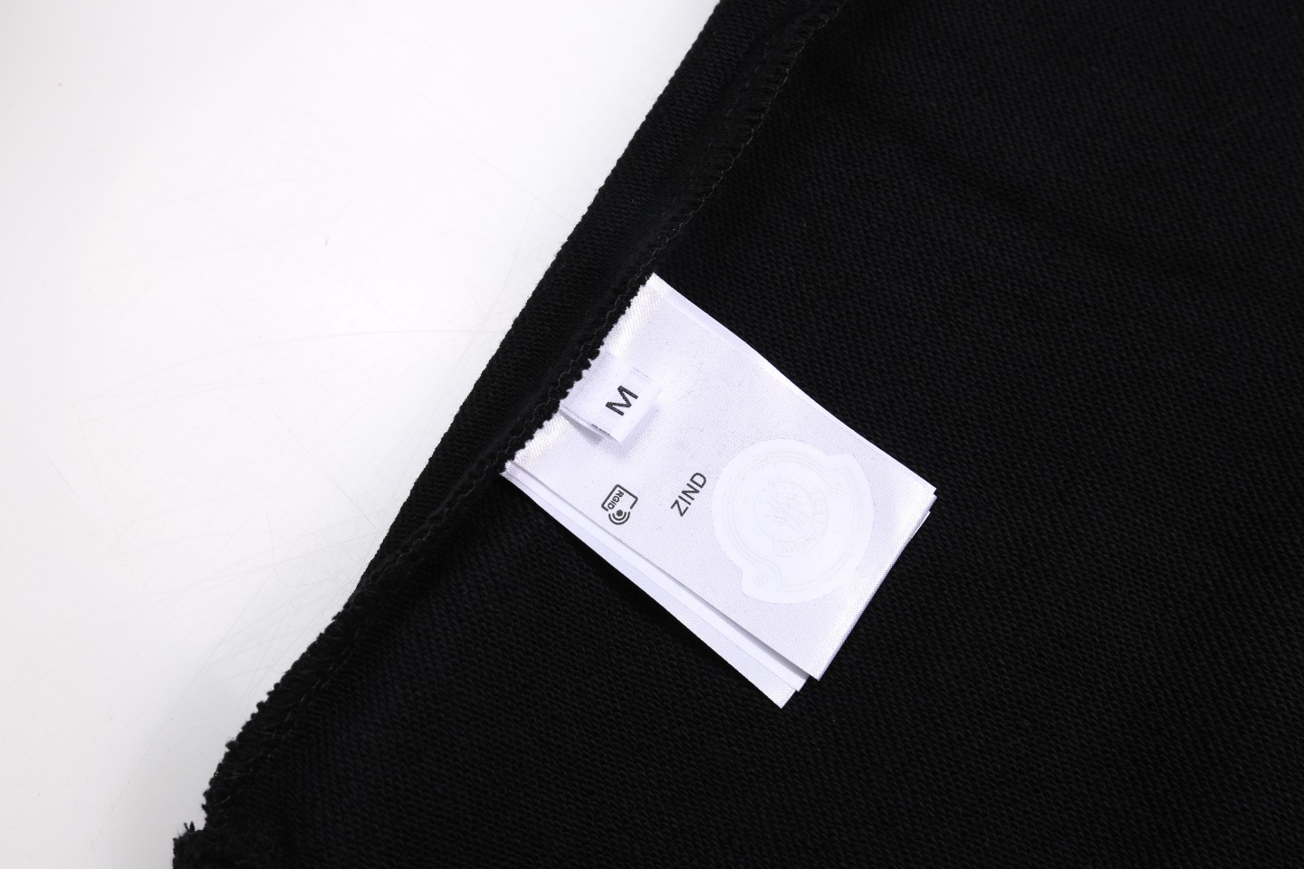 【MONCLER   公式旗艦店】モンクレール   丸首の衛衣  スウェット ご好評に付き再入荷！241120