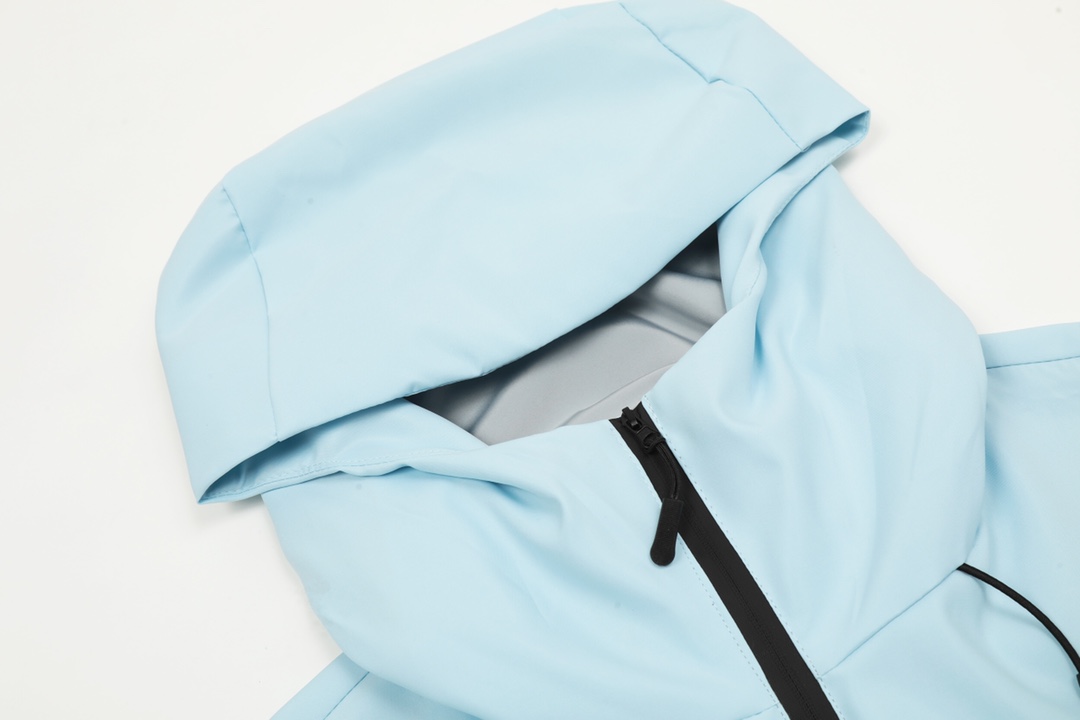 【ARCTERYX  公式旗艦店】アークテリクス  ジャケット着  スウェット ご好評に付き再入荷！241123