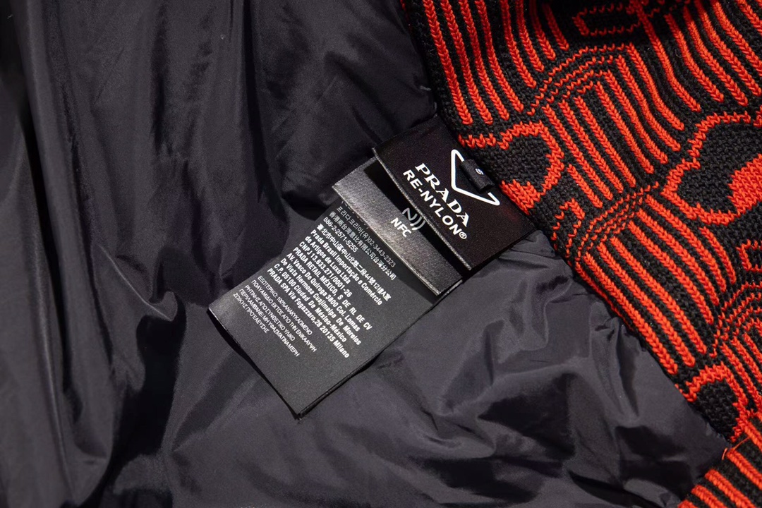 【PRADA  公式旗艦店】プラダ   ジャケット着 好評に付き再入荷！241123