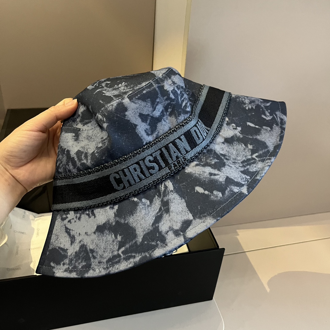 DIOR ( ディオール )フィッシャーマンズハット  241125