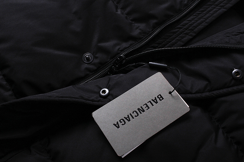 【人気 BALENCIAGA】 バレンシアガ  ダウンベスト