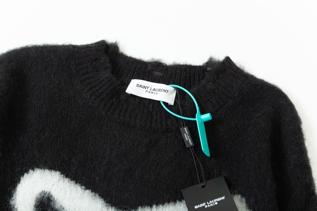 【YSL SAINT LAURENT  公式旗艦店】サンローラン  セーター好評に付き再入荷！