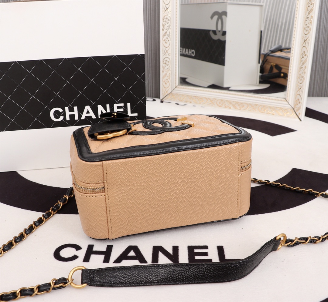 【CHANEL 公式旗艦店】シャネル  斜めがけバッグ 当日出荷好評に付き再入荷21*16*10CM