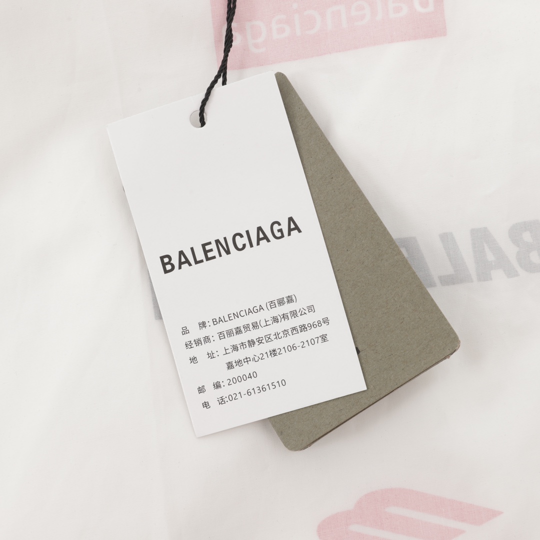 【BALENCIAGA 公式旗艦店】バレンシアガ  シャツ   ご好評に付き再入荷！