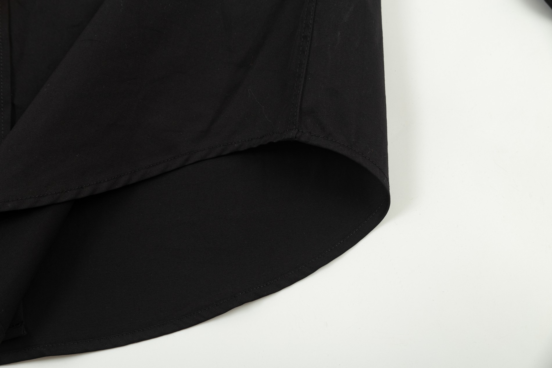 【BALENCIAGA 公式旗艦店】バレンシアガ  シャツ ご好評に付き再入荷 240802