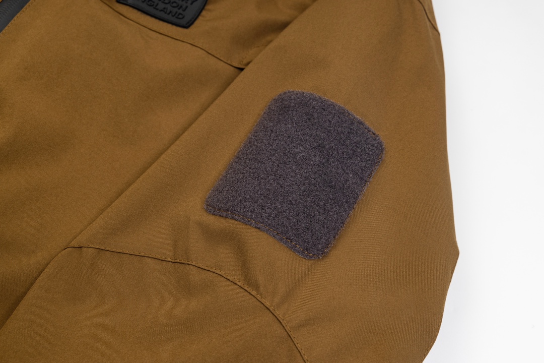 【BURBERRY】バーバリー   ジャケット着 男女兼用 ご好評に付き再入荷！240920