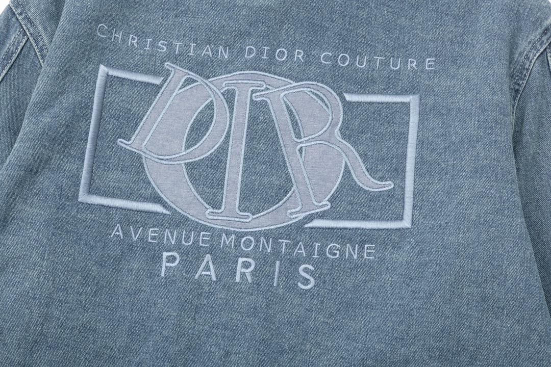 【DIOR  公式旗艦店】ディオール   ジャケット着 好評に付き再入荷！ 240923