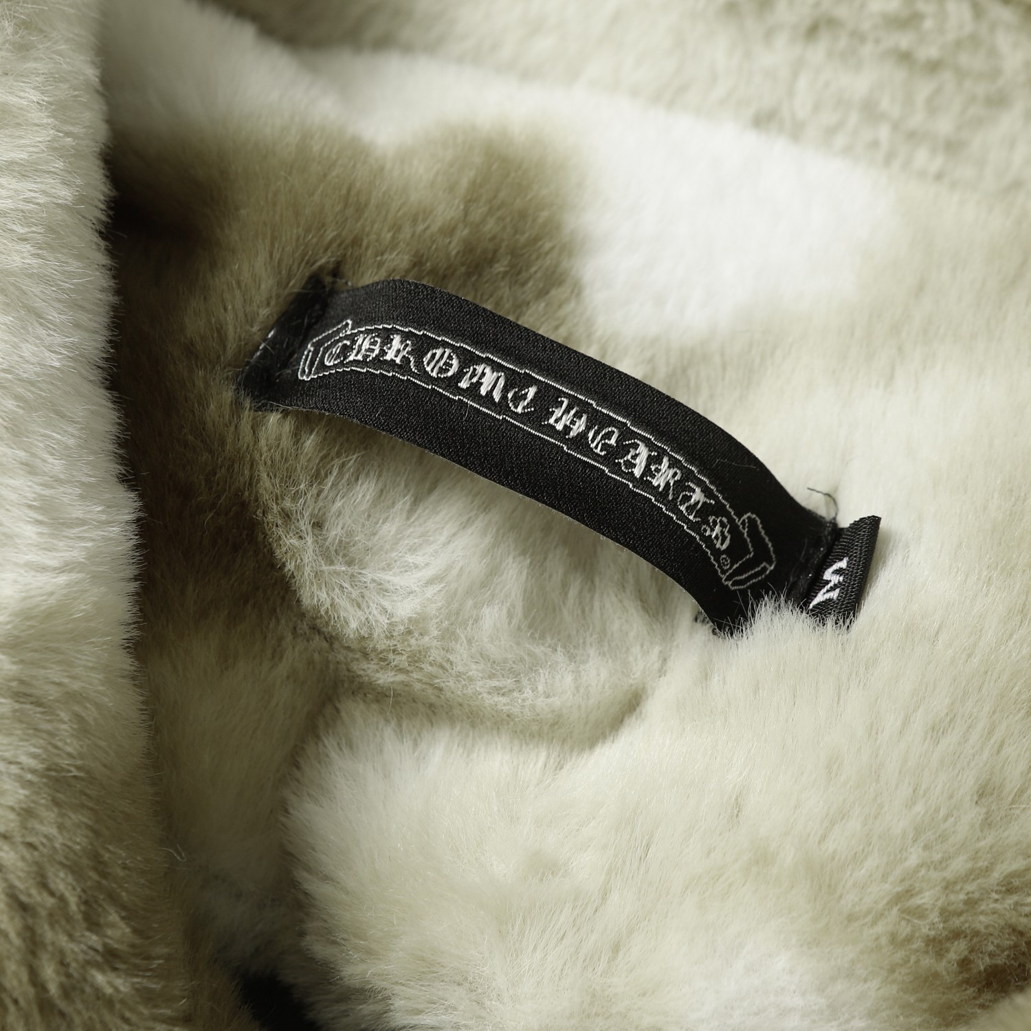 【CHROME HEARTS】クロムハーツ    ジャケット着ご好評に付き再入荷！241023