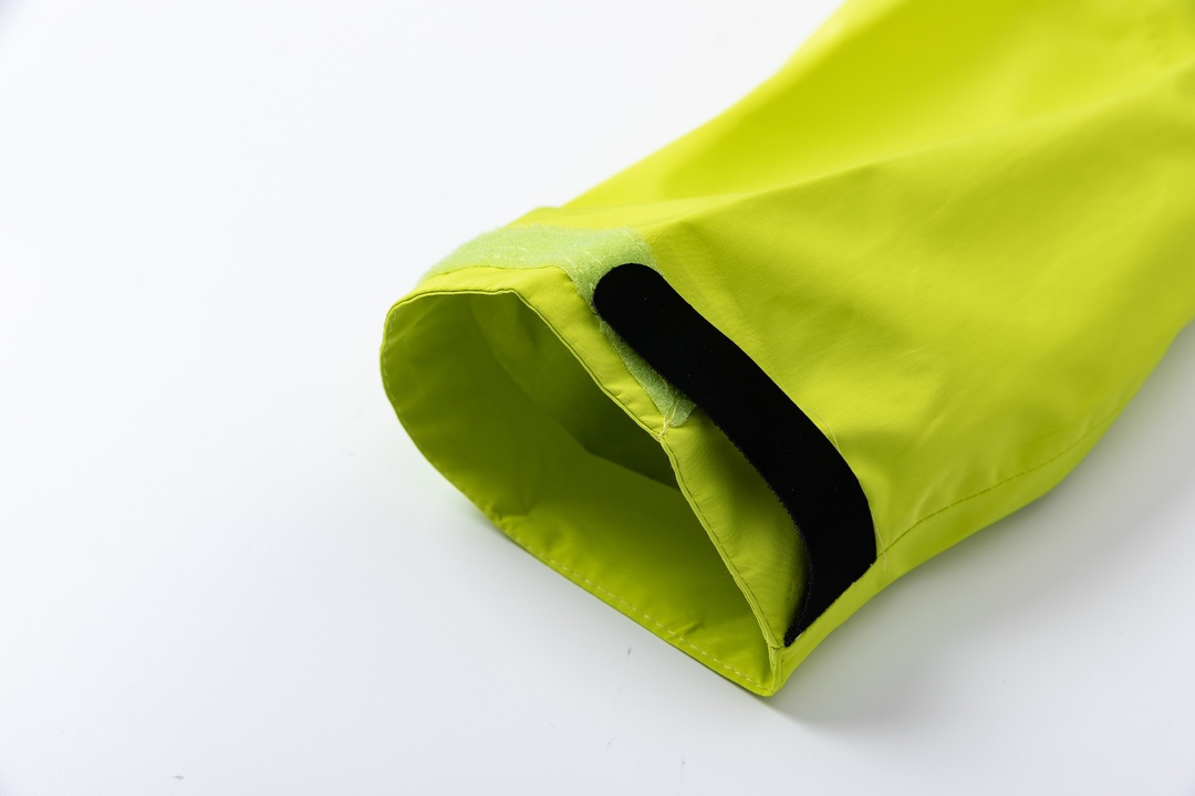 【ARCTERYX  公式旗艦店】アークテリクス  ジャケット着  スウェット ご好評に付き再入荷！241123